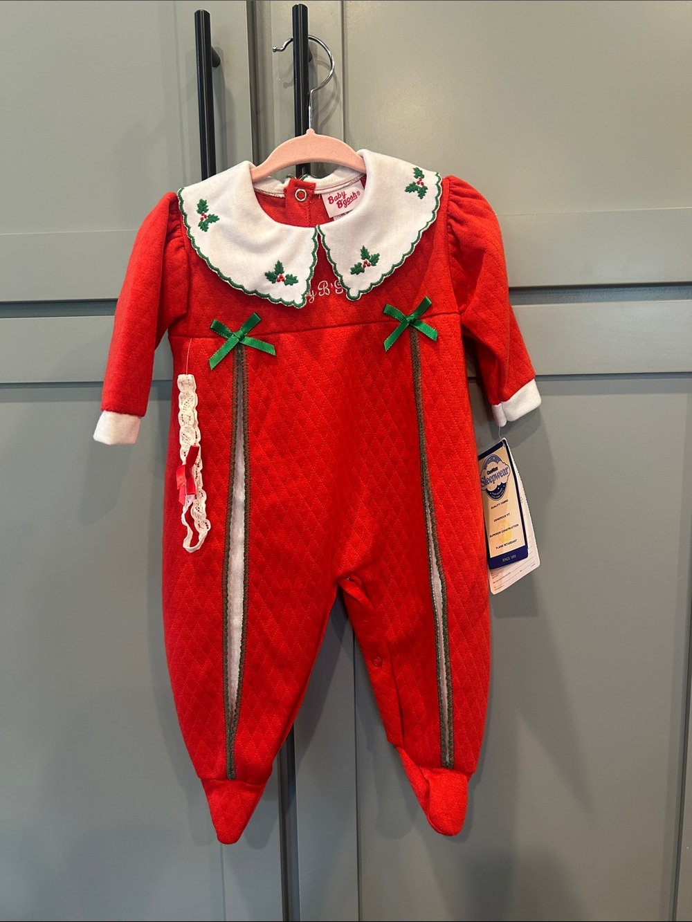 Vintage deadstock Oshkosh B’Gosh Baby holiday sleeper with headband